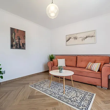 Urbio Private 3*