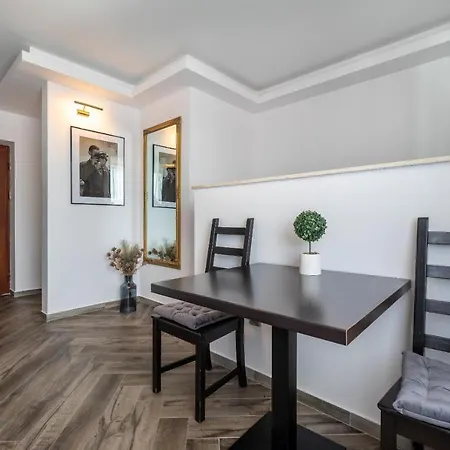 Urbio Private 3*