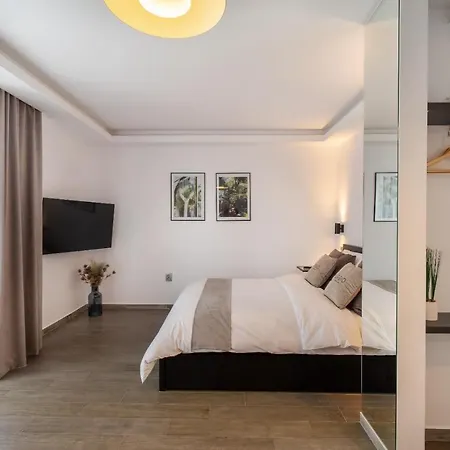 Urbio Private Aparthotel