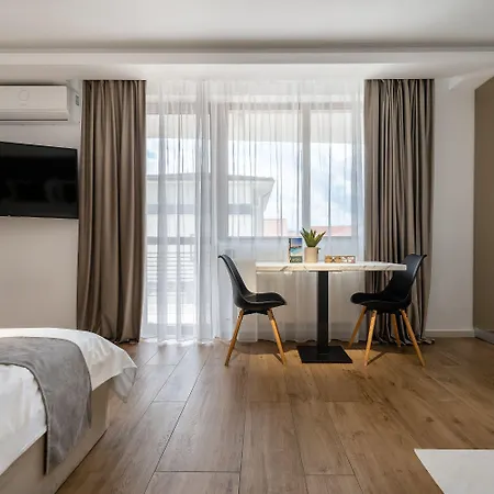 Lägenhetshotell Urbio Private 3*