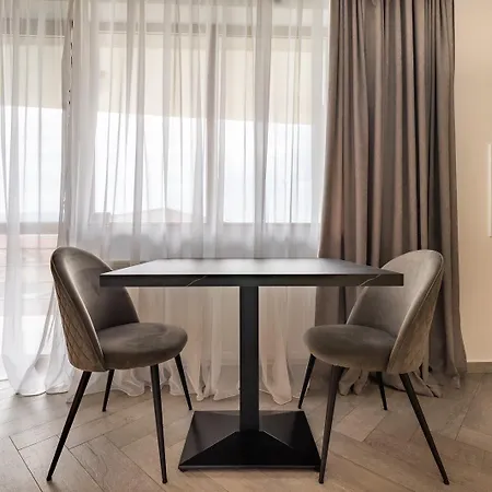 Urbio Private Apartahotel 3*