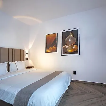 Urbio Private 3*