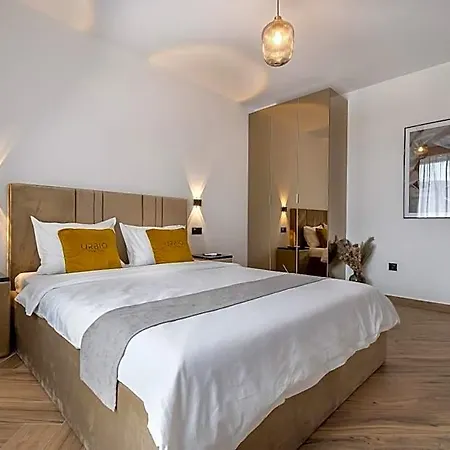 Urbio Private 3*